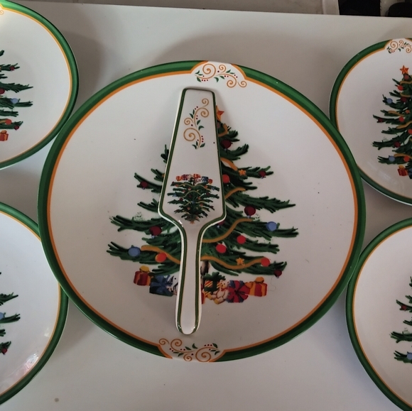 Lindsey Jordan Christmas Tree 12" Cake Platter & Slice Server Ceramic 4 dessert - Picture 3 of 9